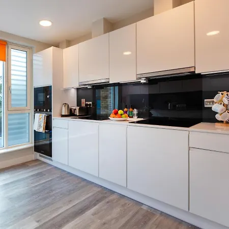 Hotel apartamentowy The Westwood Galway